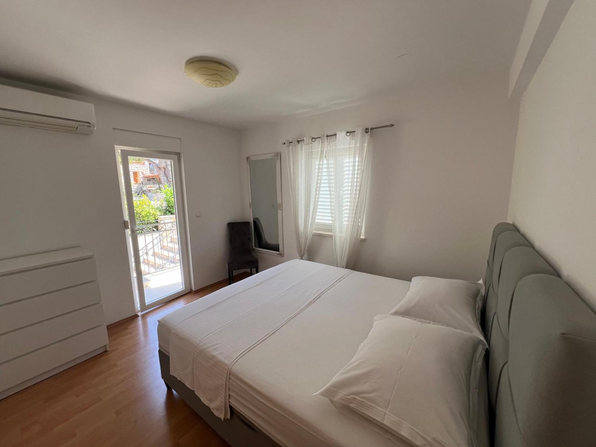 Ana Exclusive Apartments เยลซา ภายนอก รูปภาพ
